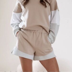 feat Helen Owen x Feat Colorblock Shorts - Size Small